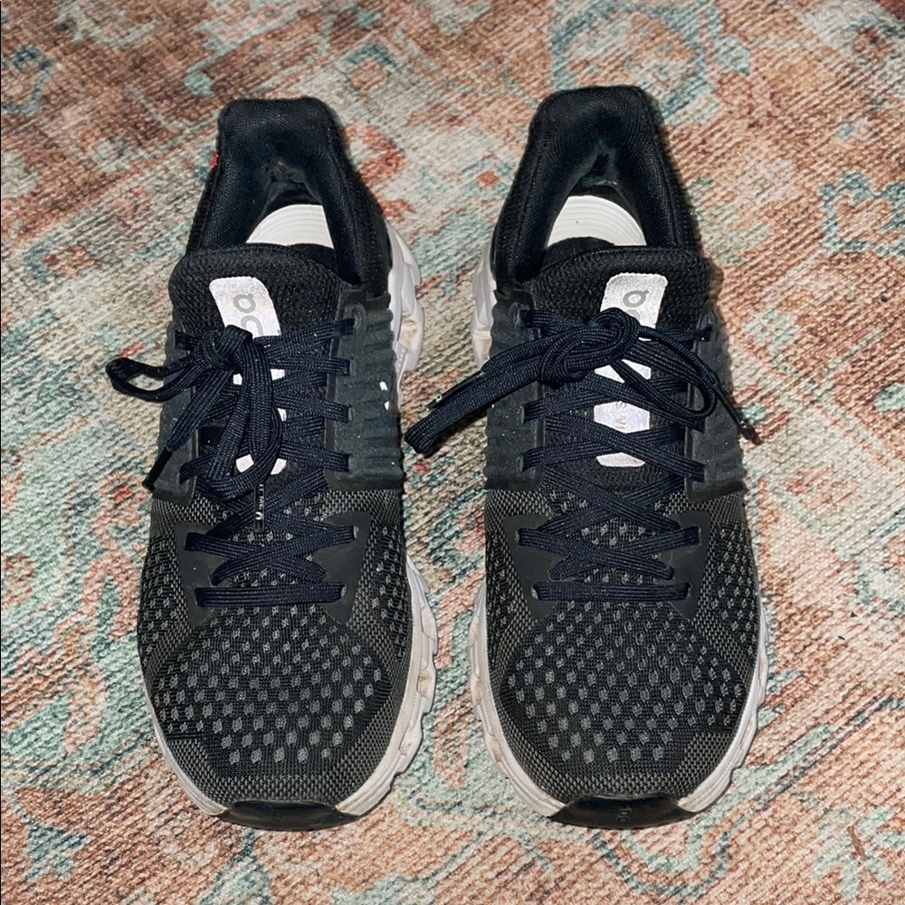 Black On Cloud Athletic Shoes